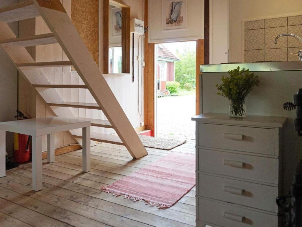 En Lantlig Idyll Med Skogen Precis Utanfoer Doerren! Villa Ullared Exterior photo
